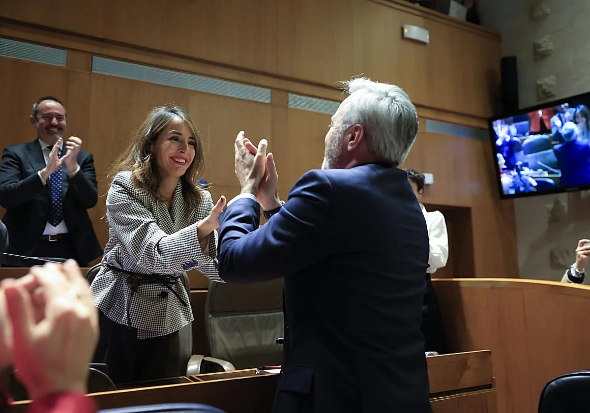 El PP logra la presidencia de las Cortes de Aragón sin el apoyo de Vox