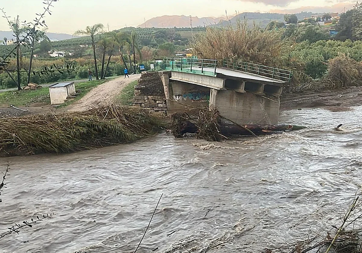 El Ayuntamiento de Coín da luz verde al expediente para el paso provisional de La Valenciana