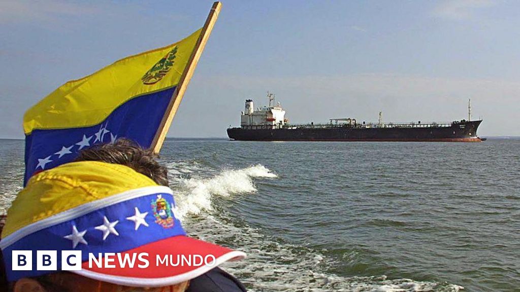 Trump asegura que EE.UU. ha incautado un buque petrolero frente a las costas de Venezuela en medio de las tensiones con el gobierno de Maduro