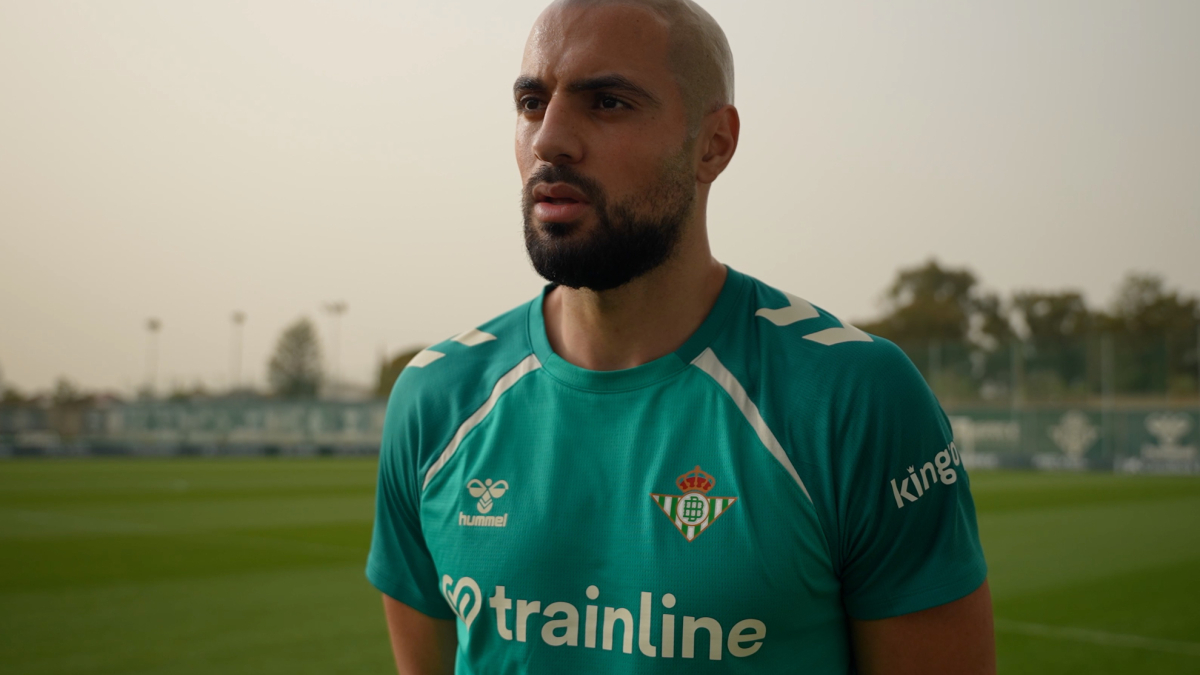 Amrabat: "No fue agradable ver que la gente dudara sobre mi compromiso"