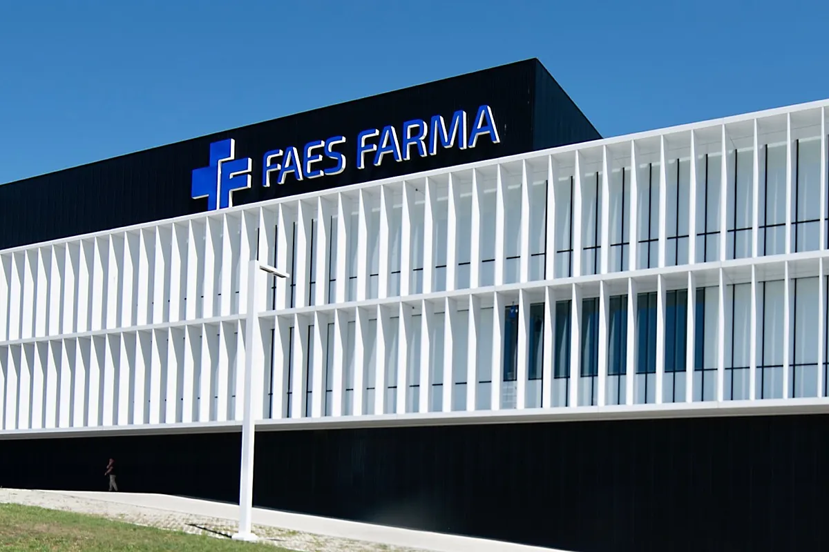 Faes Farma vincula la gestión responsable a lograr los objetivos