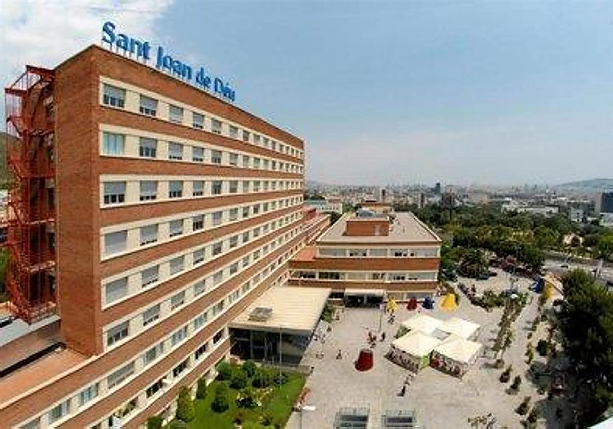 Colocan el marcapasos más pequeño del mundo a una bebé de 2,1 kilos