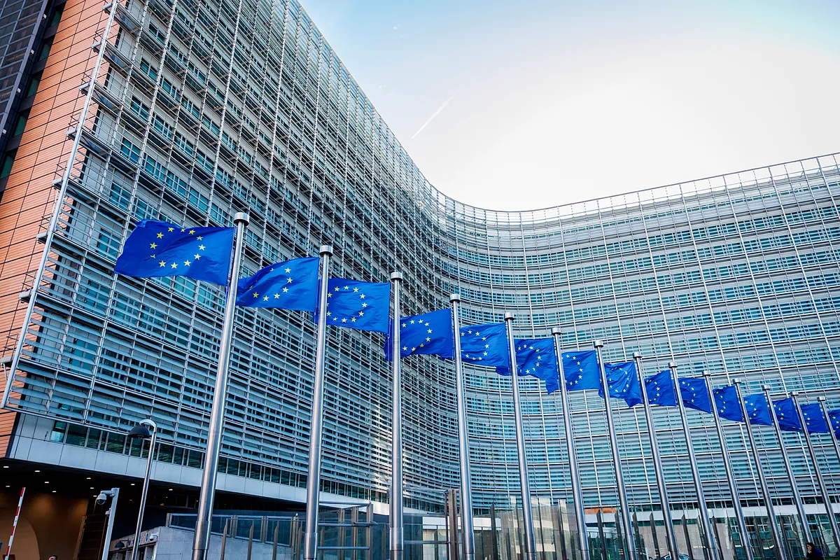 Bruselas exige "fabricación europea" para blindar el uso de dinero público en sectores críticos