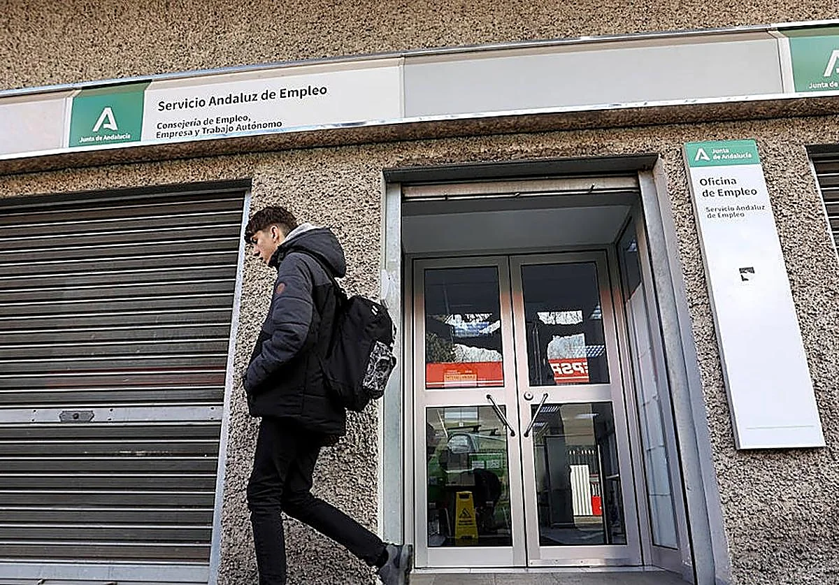 Andalucía: unemployment fell by 2,629 people in February to 588,474