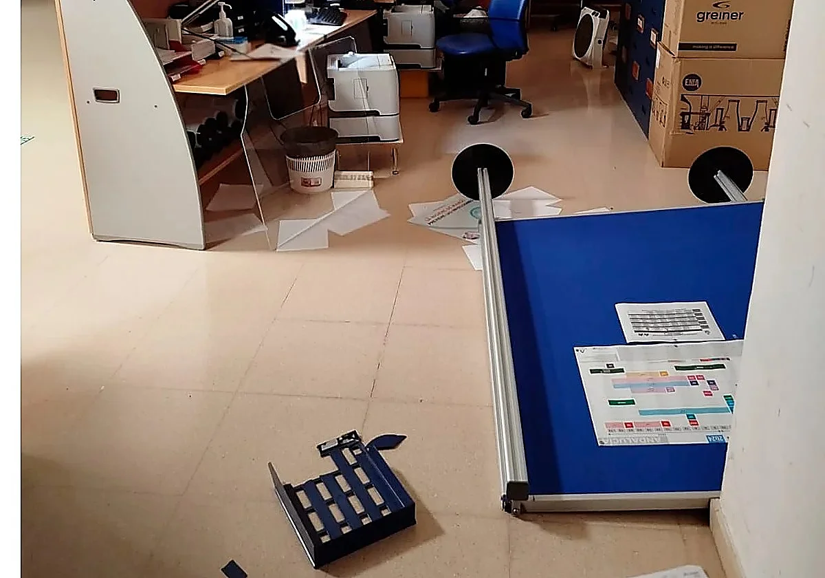 Persigue a un médico e intenta agredir a una enfermera para exigir morfina en Alhaurín de la Torre