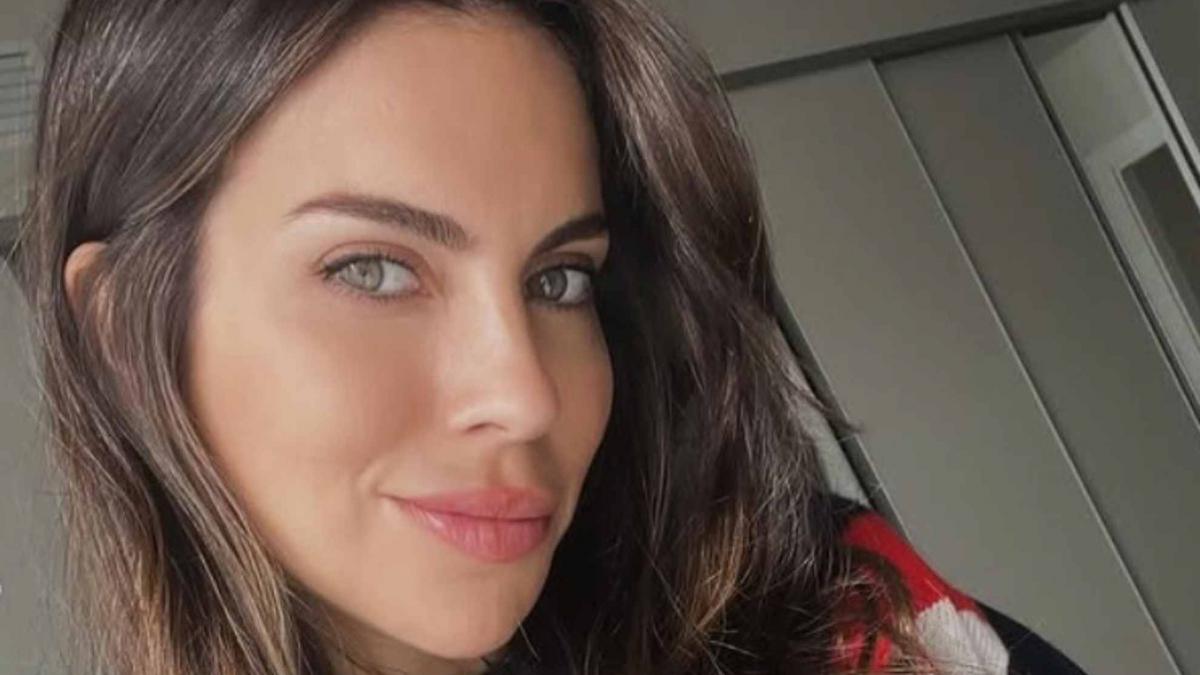 Quién es Melissa Jiménez, la periodista deportiva con quien Fernando Alonso va a tener su primer hijo