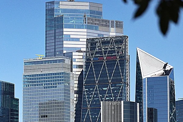 Los 'hedge funds' de la City se rebelan por las cláusulas de no competencia