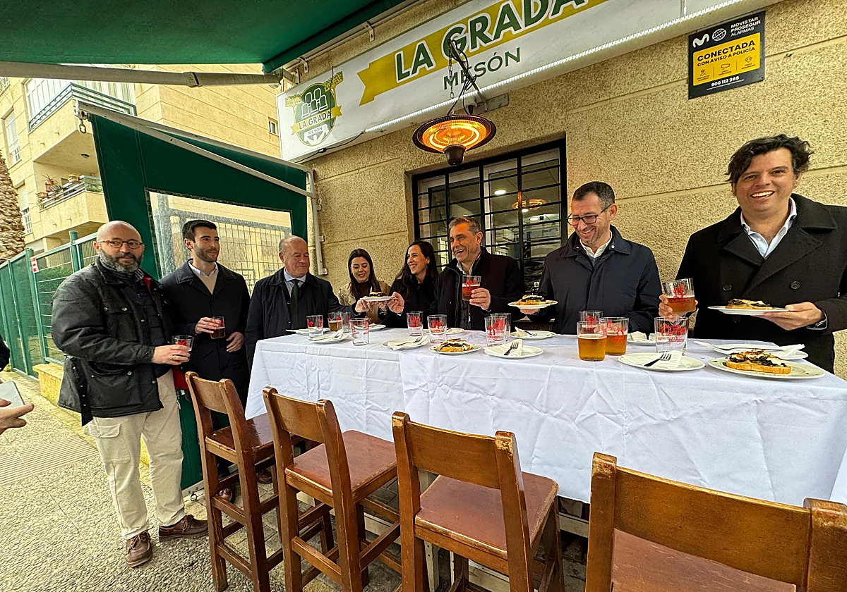 Conocer los monumentos de Antequera a través de una ruta de la tapa