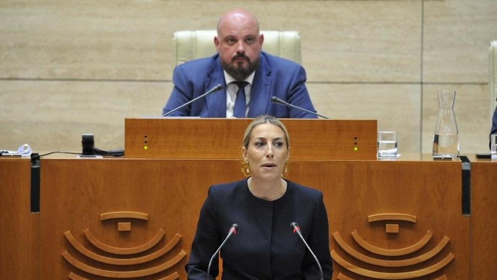 Vox cumple su amenaza y tumba la investidura de Guardiola en segunda votación al unirse a PSOE y Podemos