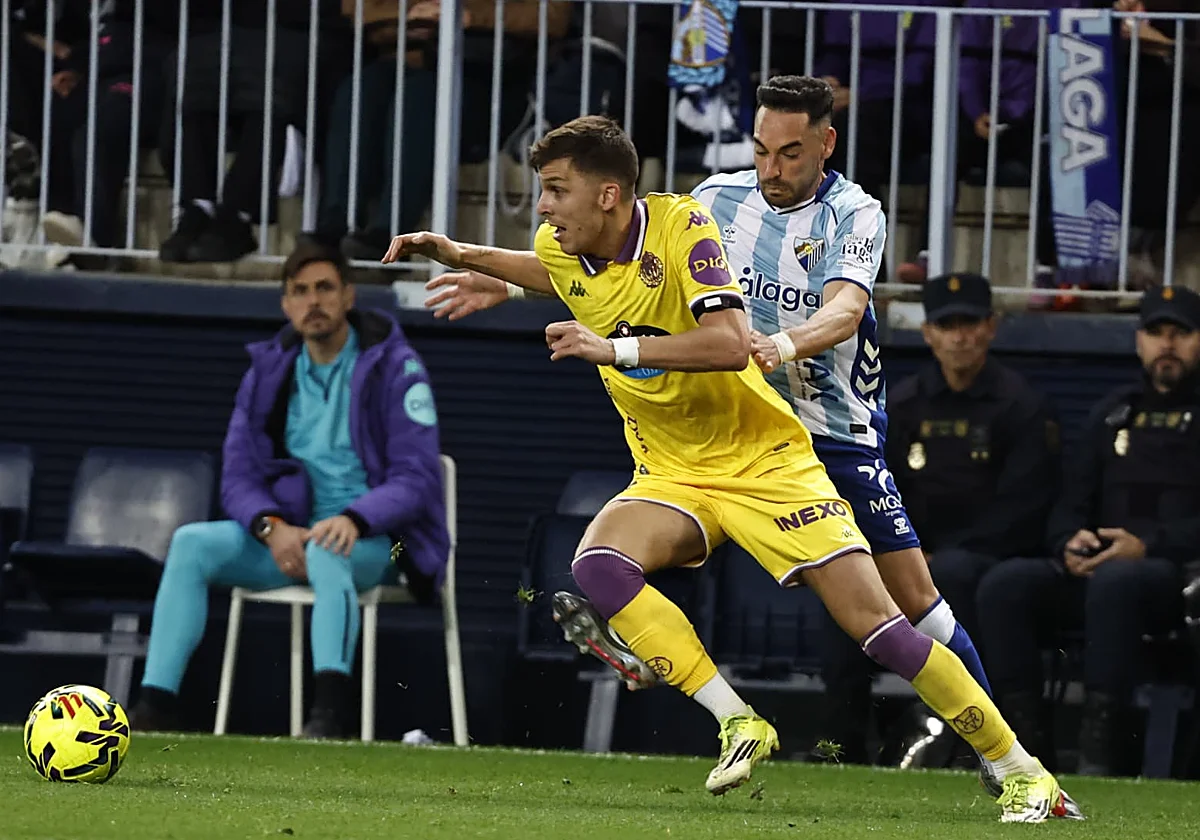 El Málaga necesita más oficio en la antesala de unos posibles 'play-off'