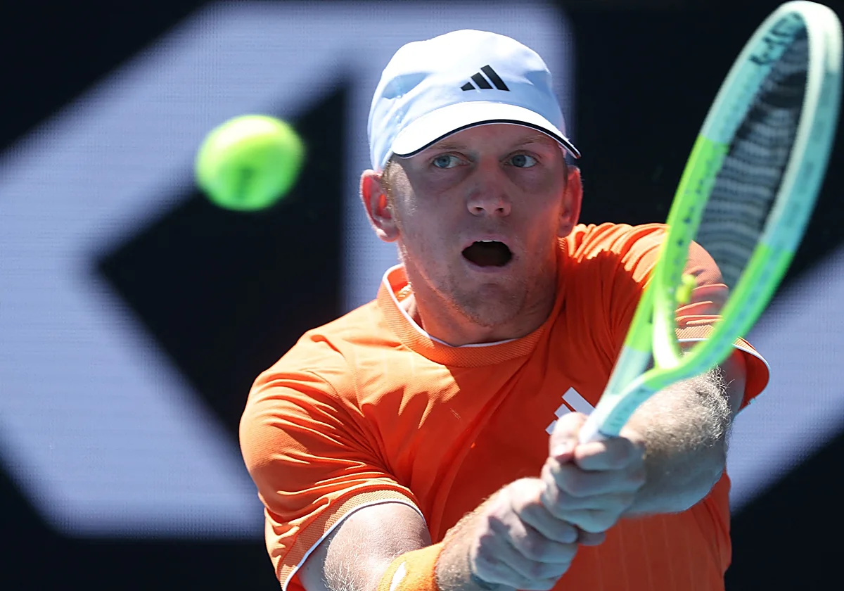 Davidovich, pese a la polémica, vuelve a ganar a Mensik