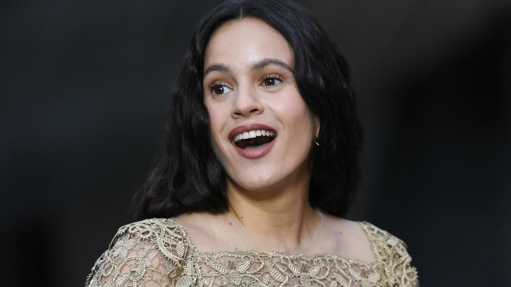 Rosalía agota en horas su gira europea de 'Lux': cientos de miles de entradas vendidas y miles de fans indignados