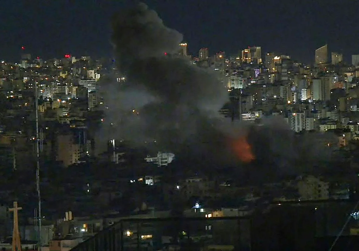 Guerra en Oriente Medio: Irán 'celebra' el nombramiento de su nuevo líder con otra oleada de ataques en el Golfo