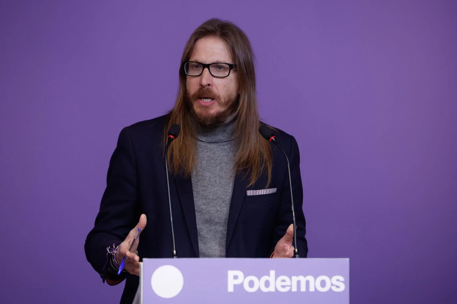 Podemos se suma al PP y exige al Gobierno someter al Congreso cualquier movilización de la Armada