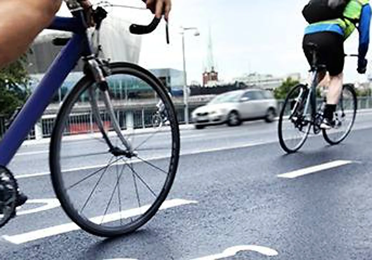 Indemnización de 10.000 euros a un ciclista por la caída que sufrió debido al mal estado de una calle