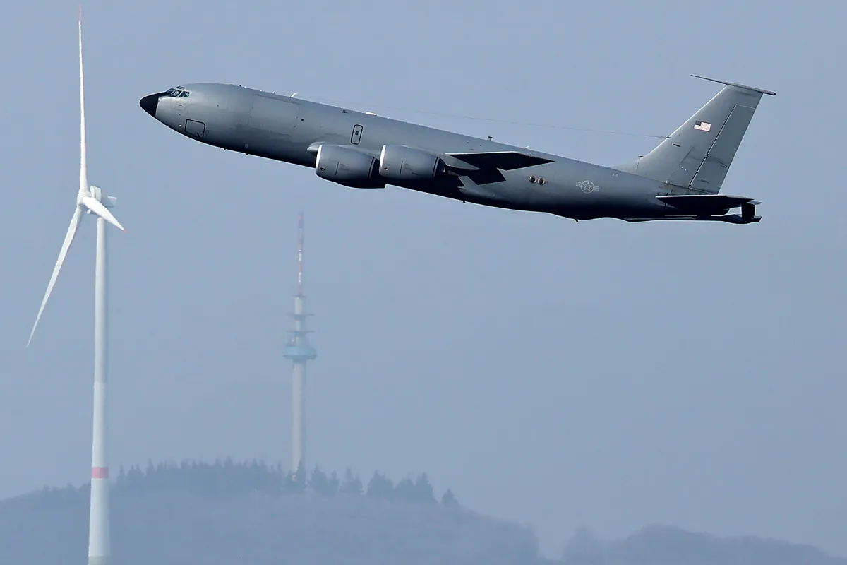 Aterriza en España un tercer avión militar con 251 evacuados de Oriente Próximo