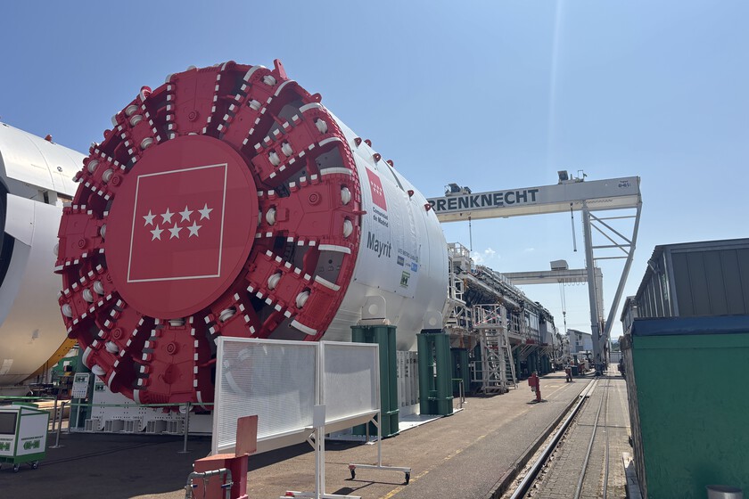 Mayrit, la "fábrica subterránea" de 1.500 toneladas, está a punto de arrancar motores con un objetivo: transformar la L11 de Madrid