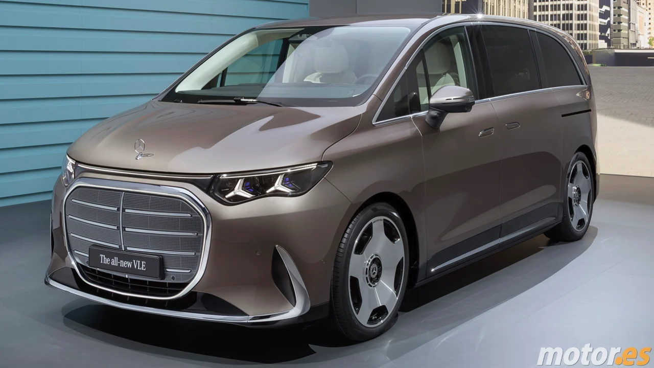 El nuevo Mercedes VLE quiere reinventar el monovolumen con 700 km de autonomía y lujo a lo grande