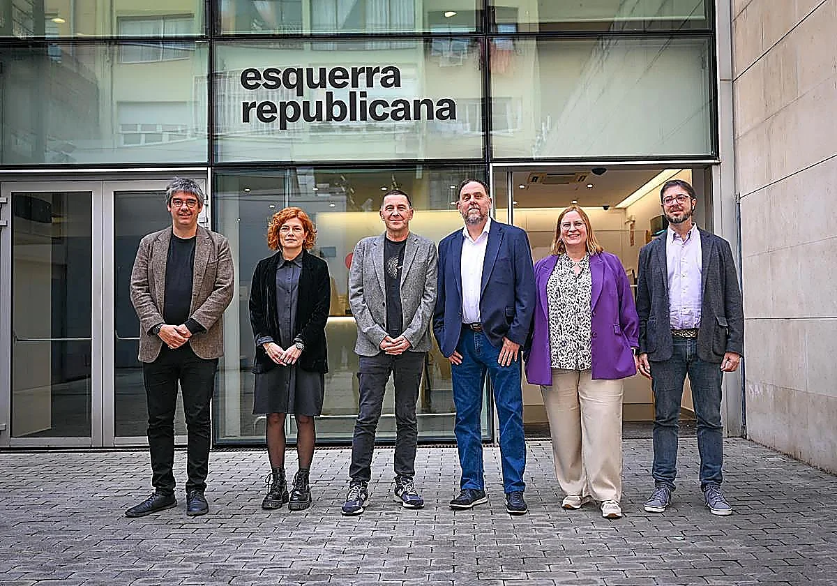 EH Bildu y ERC se citan en Barcelona para defender la «diplomacia y la negociación» frente a la guerra