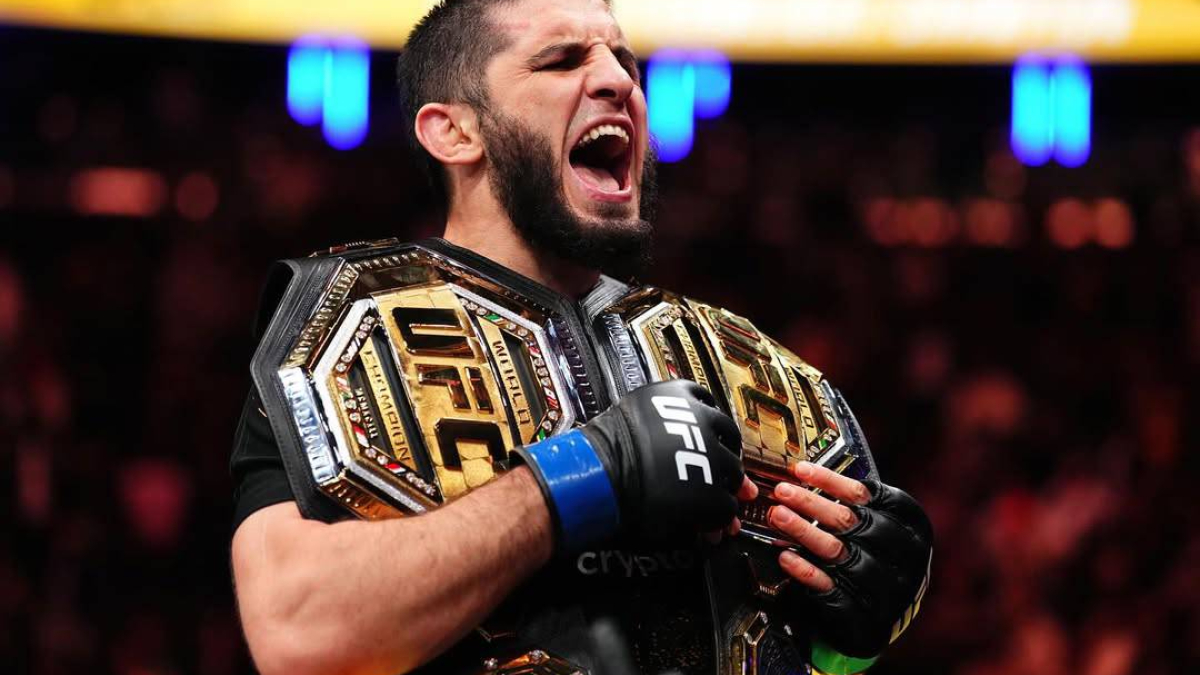 Makhachev responde a Topuria: "Los dos sabemos quién se acobardó aquí"