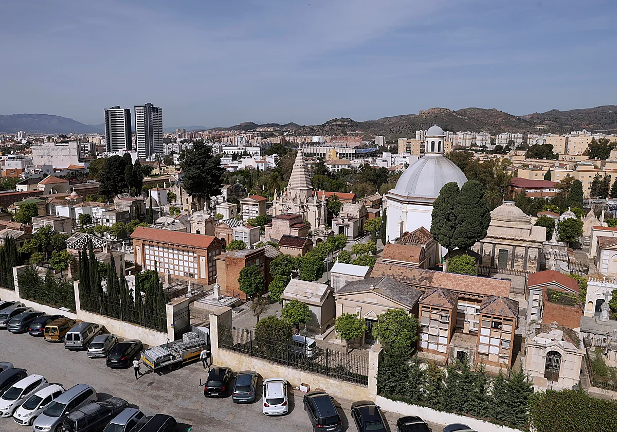 El Ayuntamiento de Málaga se vuelca con el cementerio de San Miguel: estos son los proyectos para mejorarlo