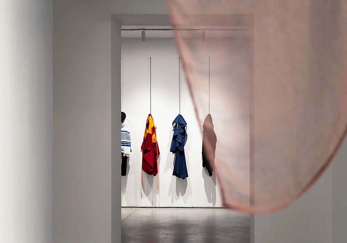 Glenda León o el vértigo de la acción