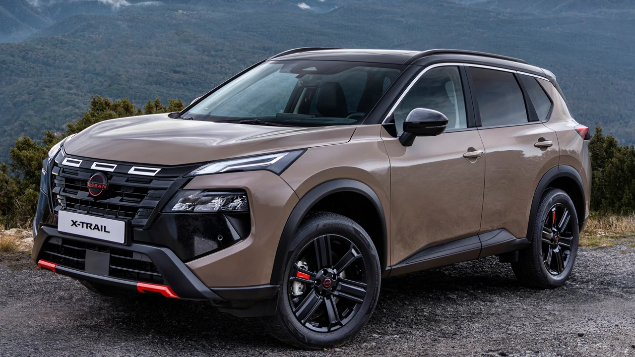 El Nissan X-Trail 2026 se pone al día con más tecnología y una conducción que parece eléctrica