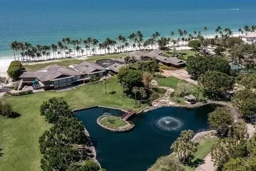 California y Florida dominan la venta de casas de ultralujo de EEUU en 2025