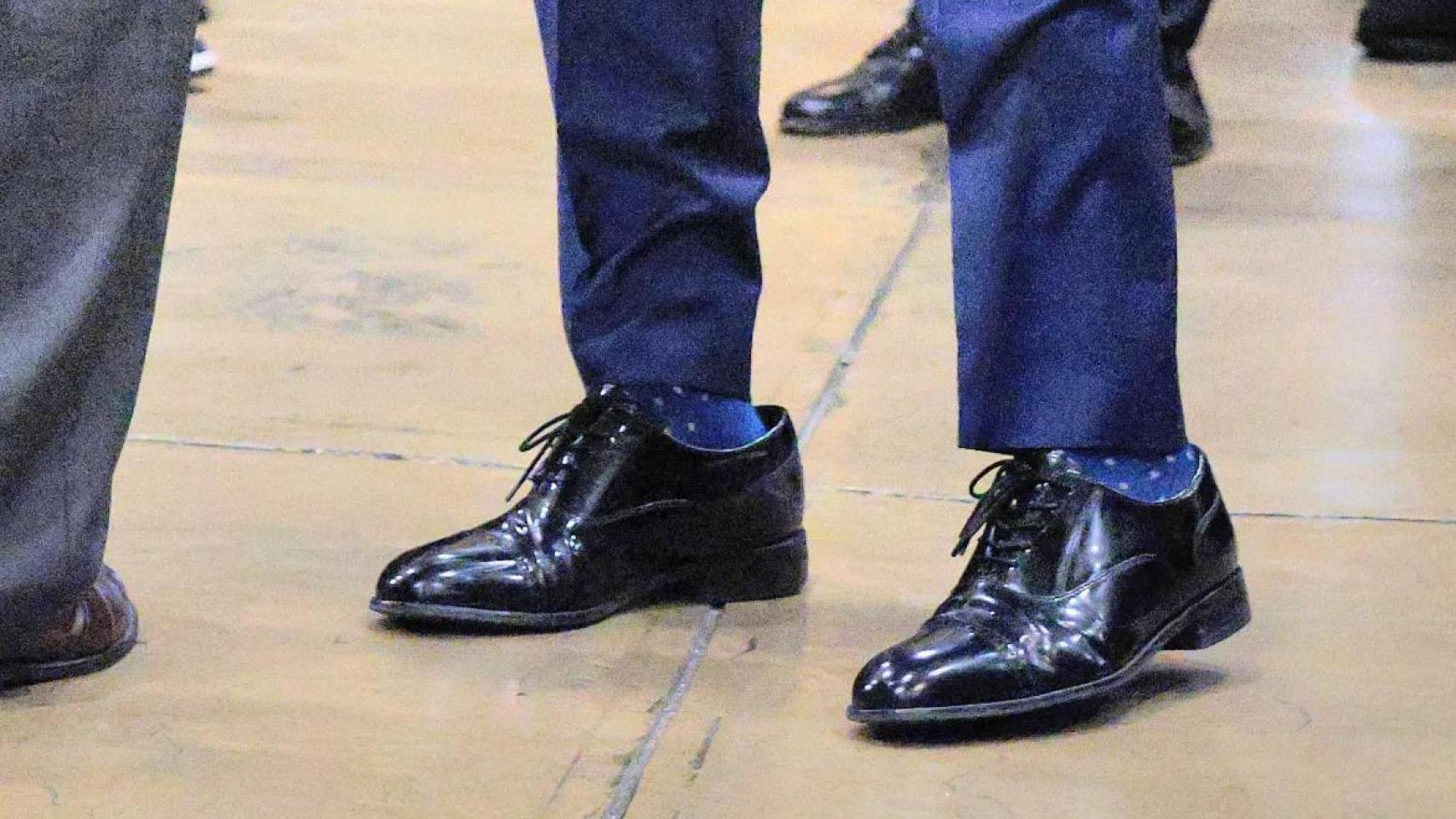 La nueva obsesión de Trump: regalar zapatos de 145 dólares a sus hombres de confianza... aunque no sean de su talla