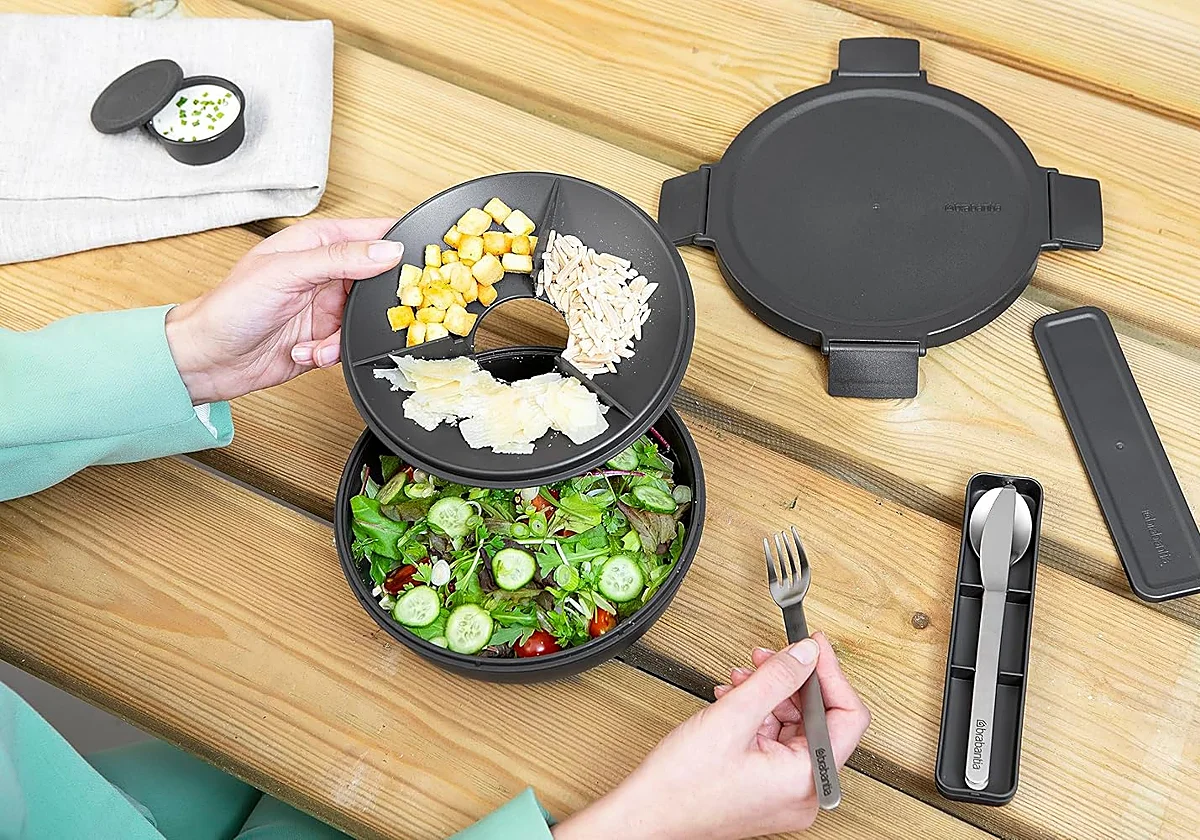 Si comes fuera de casa a menudo, esto te interesa: cubiertos reutilizables, tuppers y bolsas térmicas