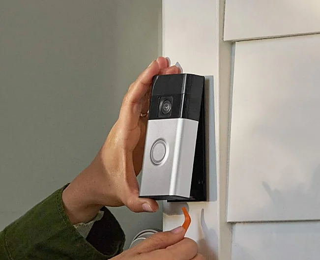 El videotimbre Ring con batería y vídeo HD da seguridad y control total a tu puerta