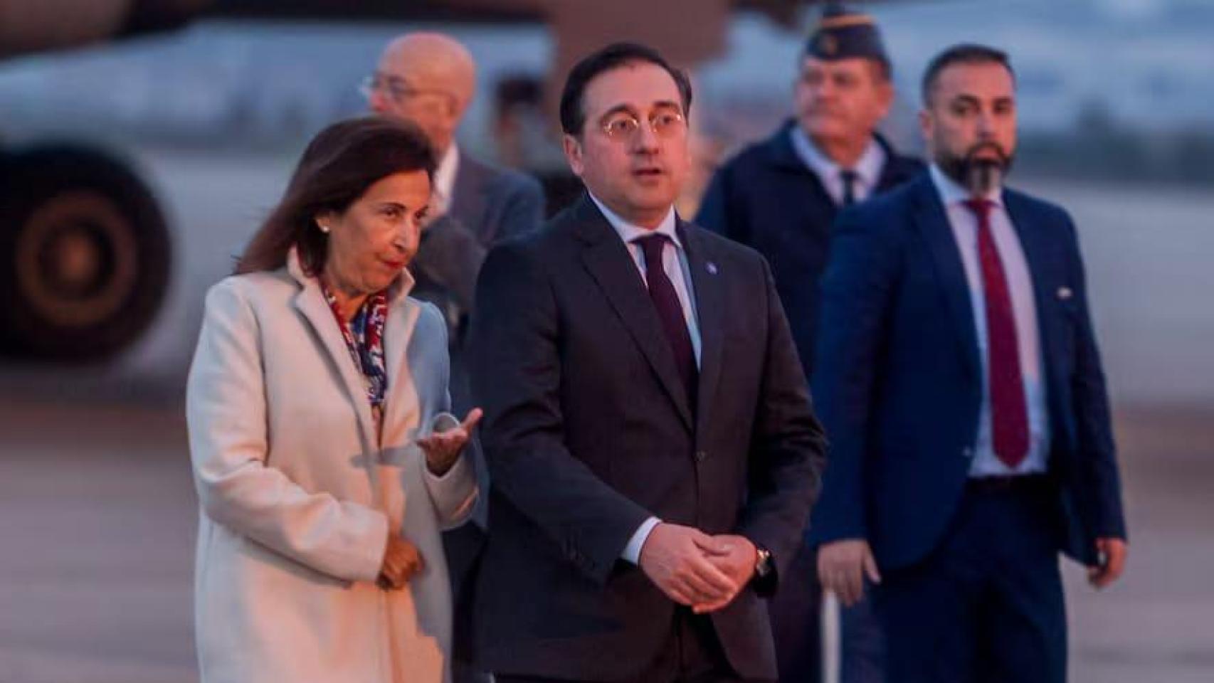 Albares, Robles y Cuerpo se ausentarán de la sesión de control y evitan responder sobre las implicaciones de la guerra