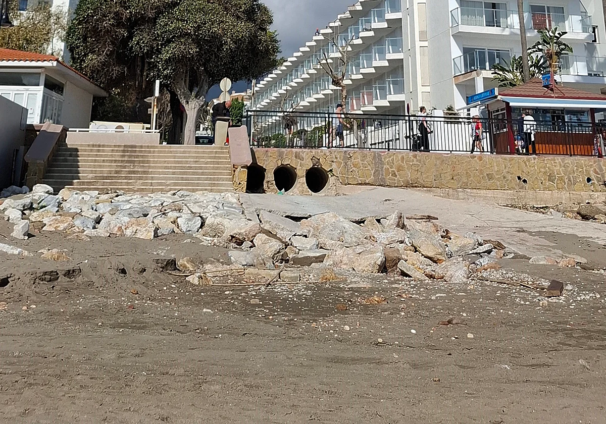 Torremolinos to ask central and regional governments for four million euros to deal with recent storm damage