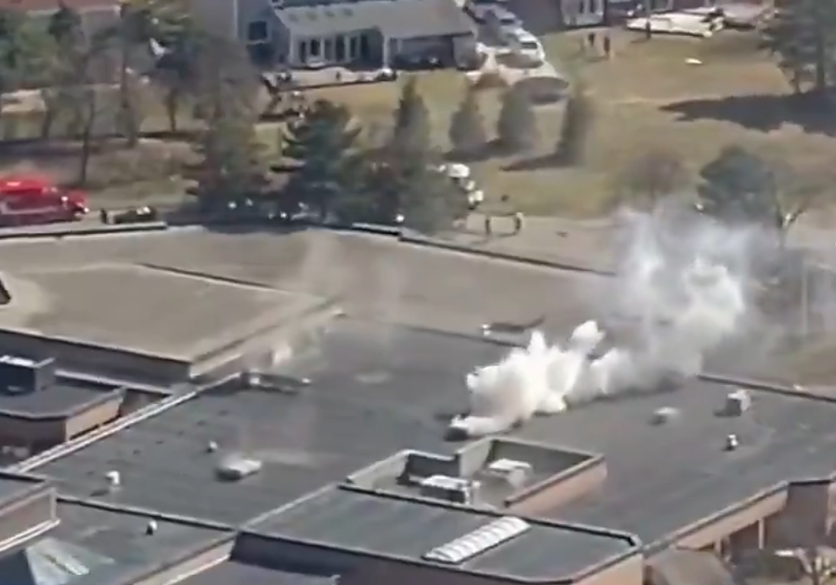 Abaten a un tirador que embistió con un vehículo lleno de explosivos contra una sinagoga en Míchigan