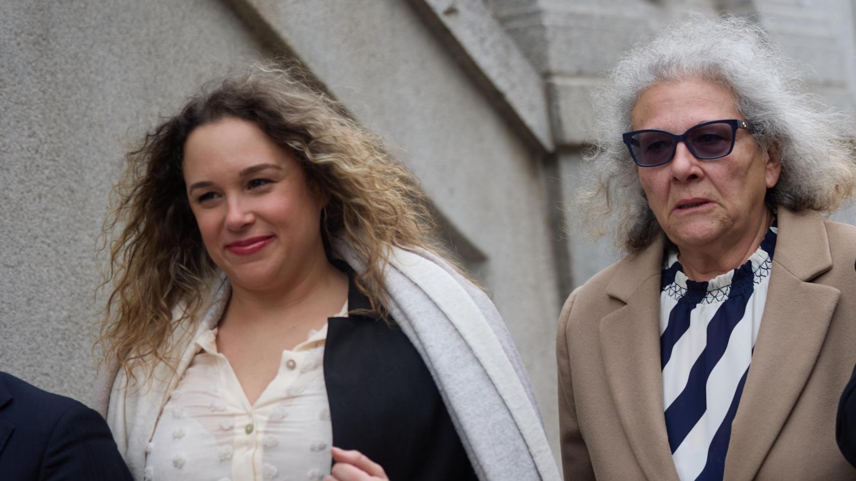 Ábalos ofreció a la hija de Carmen Pano ser su asesora: "Me dan igual los 5.000€. Que se los meta donde le quepan"