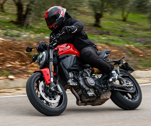 Ducati madura el carácter de la Monster sin que pierda actitud
