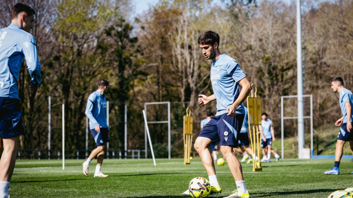 Gorrotxategi entrena con todos y parece que no se perderá el partido contra Osasuna