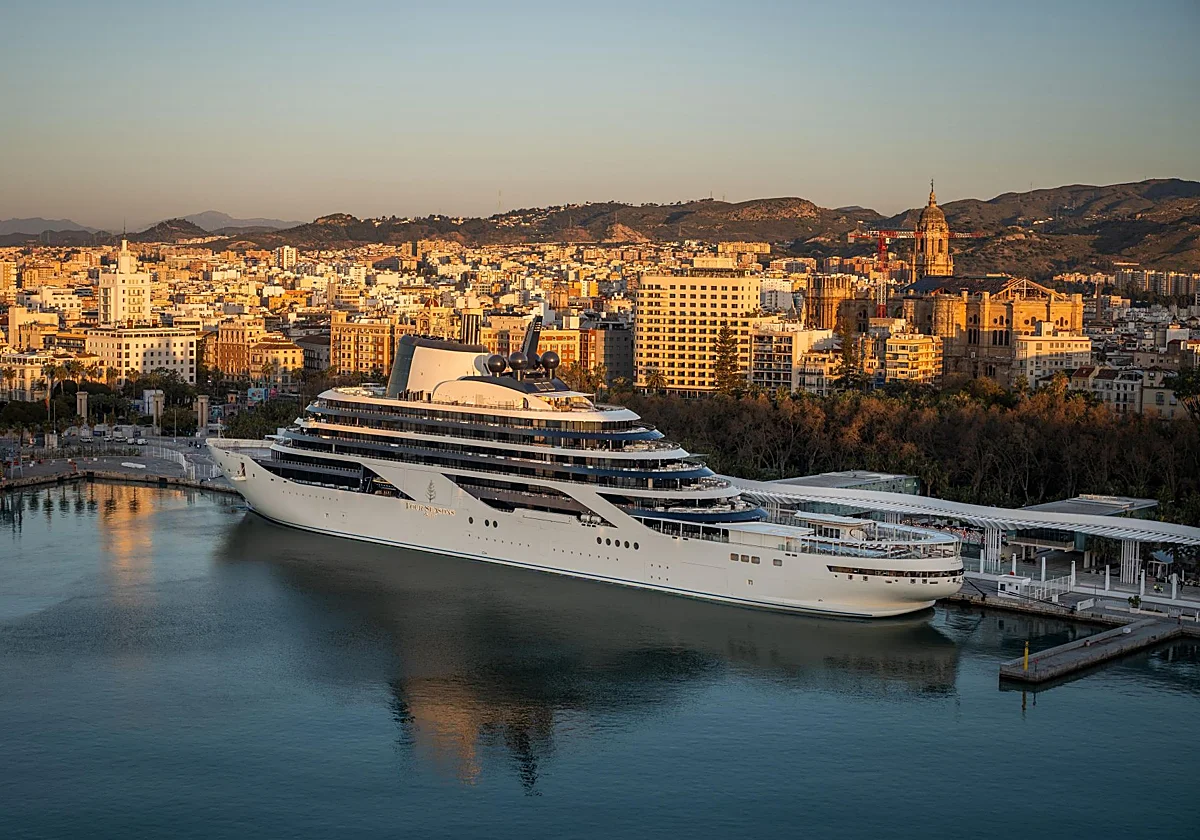Desde 30.000 euros por viaje: uno de los cruceros más lujosos del mundo comienza a navegar desde Málaga