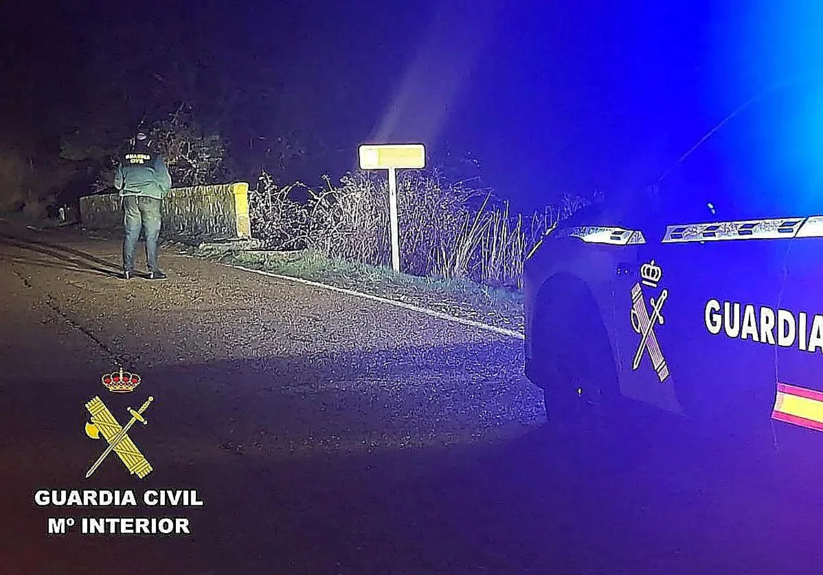 Un hombre secuestra a un taxista en Madrid y se atrinchera en la casa de un pueblo de Burgos