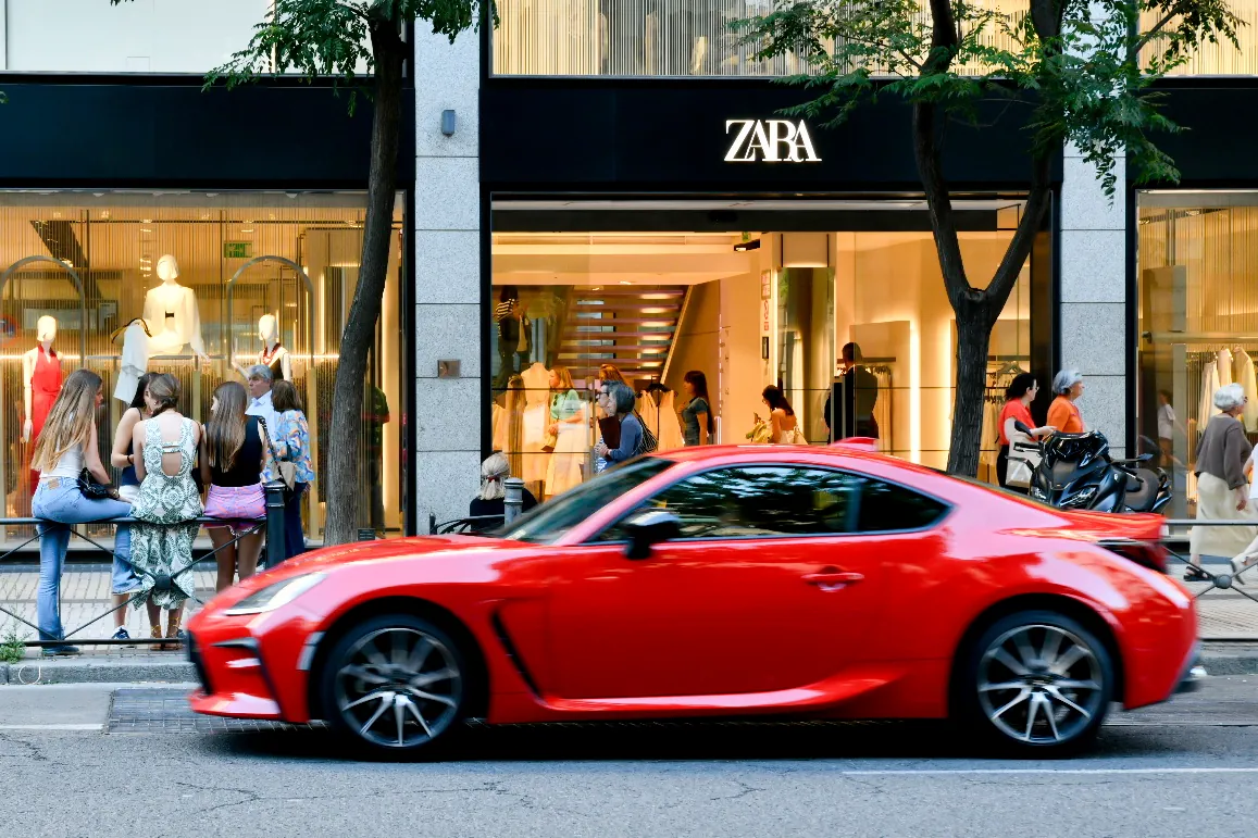 Inditex toca máximos históricos en Bolsa y alcanza una capitalización de 174.000 millones