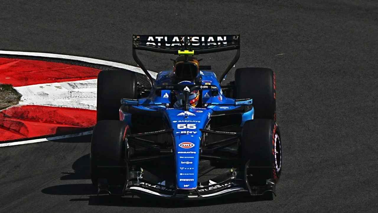 Brotes verdes de sábado para Sainz entre la debacle de Williams: "Son momentos duros para todos"