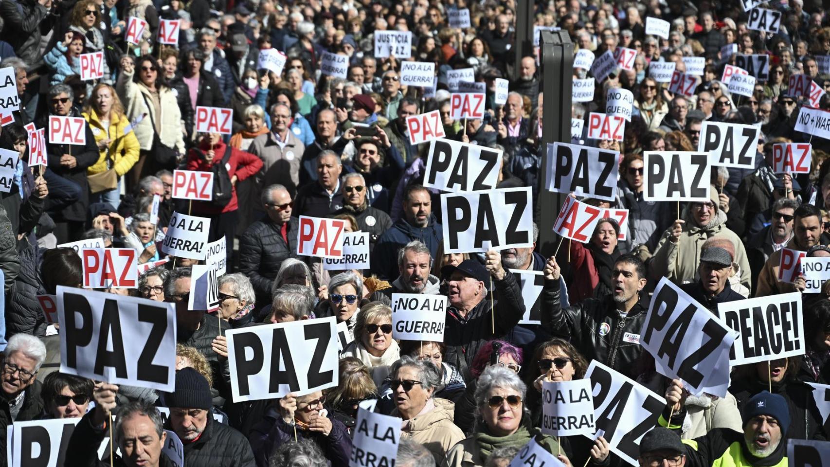 Pincha el intento de la izquierda de enarbolar el 'No a la guerra' el día de reflexión: 4.500 personas en Madrid y 50 en Barcelona
