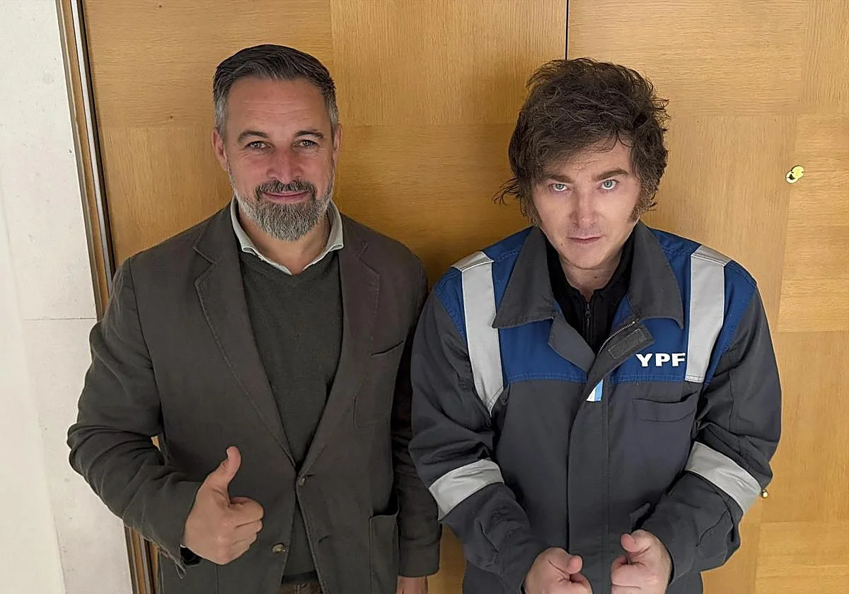 Milei se reúne con Abascal a su paso por Madrid