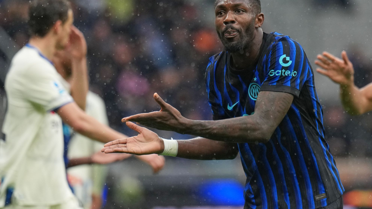 El Inter se mete en un lío y reabre el pulso por el Scudetto con el Milan