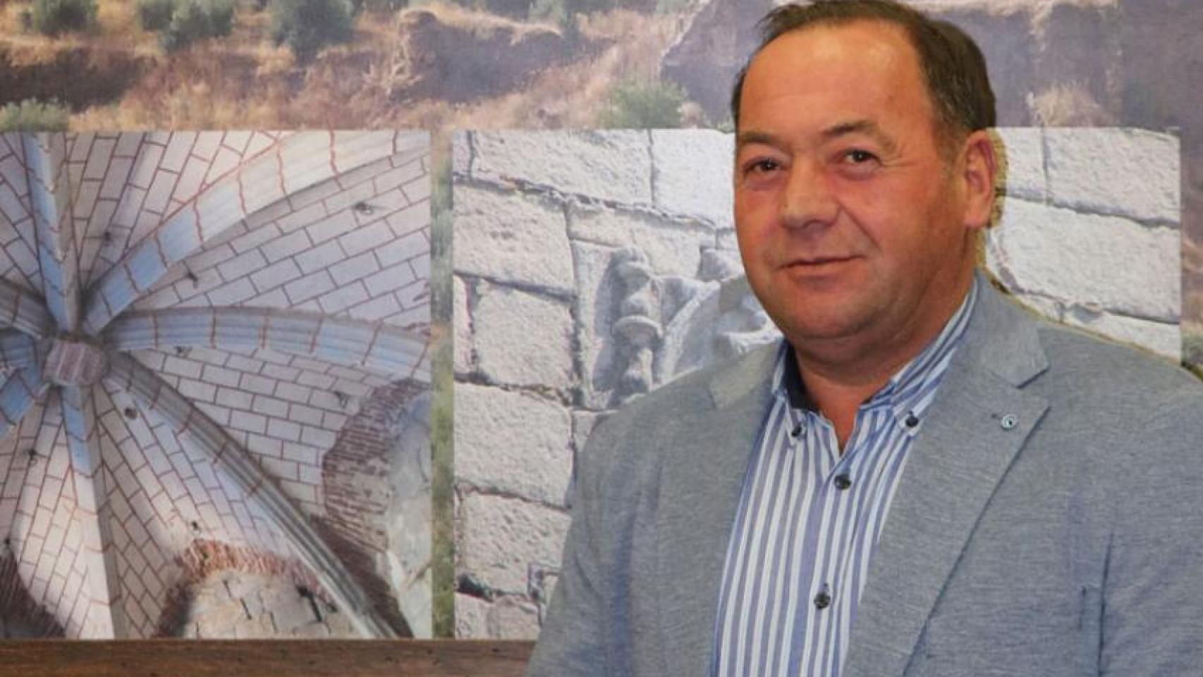 Acusan a un alcalde del PSOE en Córdoba de mandar mensajes obscenos a una subordinada del Ayuntamiento