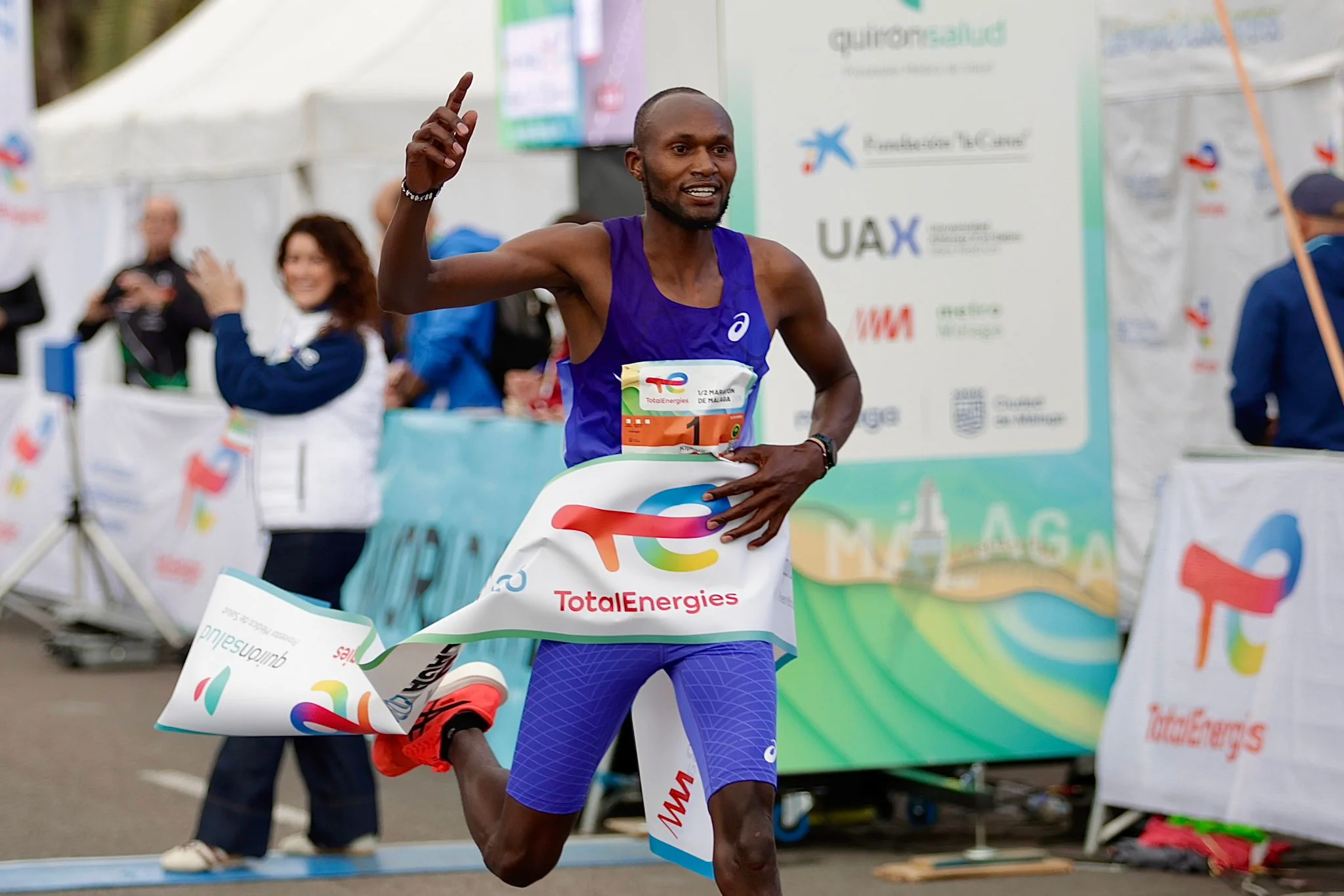 Vincent Kipkorir, nuevo rey de una Media Maratón de Málaga en auge