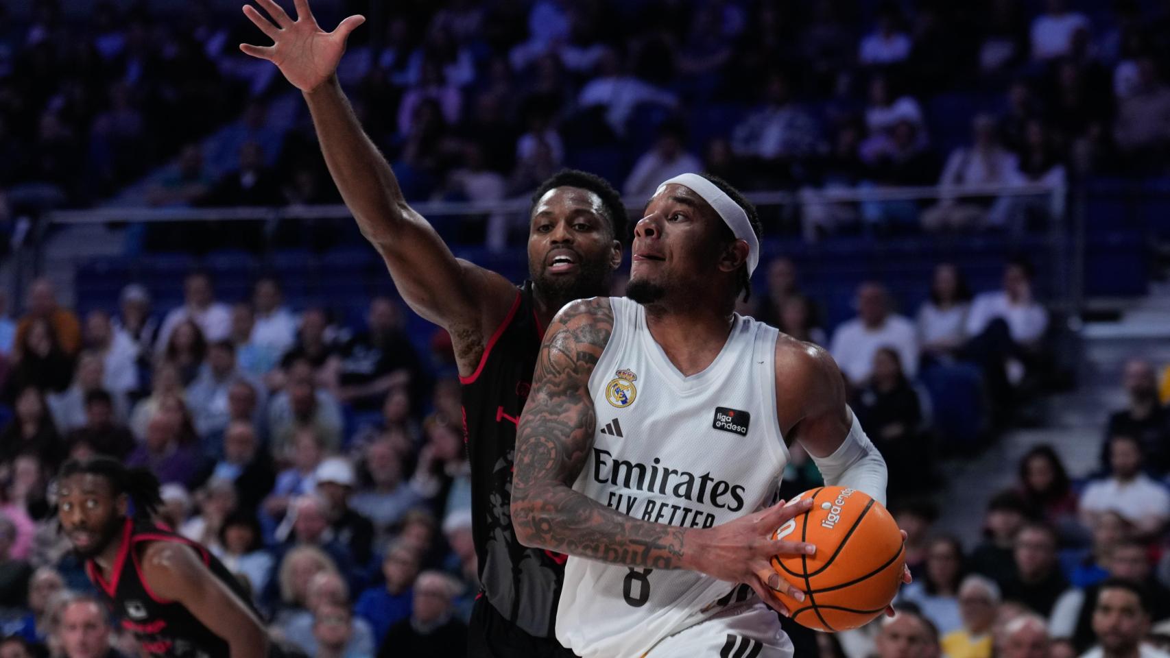 El Real Madrid cumple con el trámite ante el Lleida y sigue su paseo triunfal en la Liga Endesa