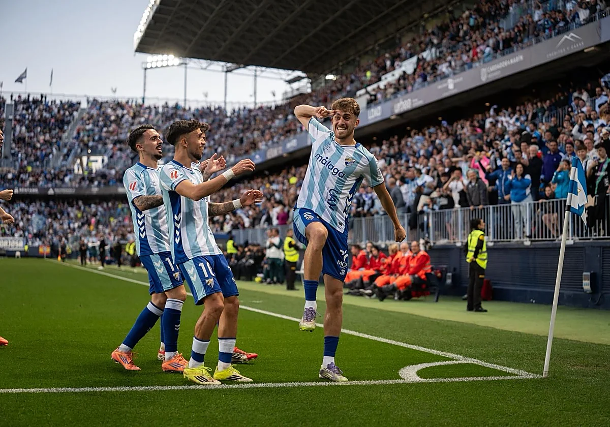 La Rosaleda enloquece con un Málaga a tumba abierta (5-3)