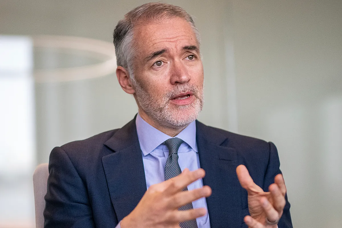 Anthony Gutman (Goldman Sachs): "Europa es más vulnerable que EEUU al conflicto en Irán"