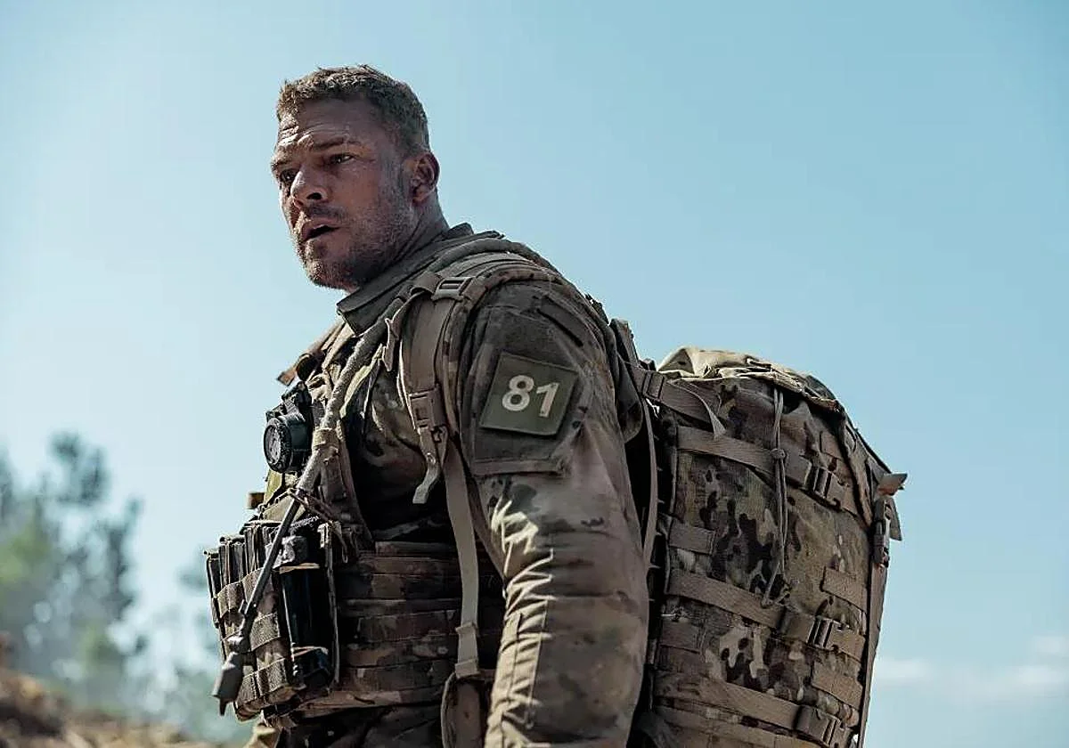 'War Machine': ¿el nuevo Schwarzenegger?
